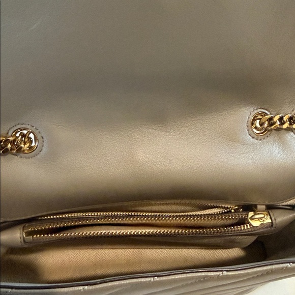 Tory Burch Quilted Shoulder Bag in Gray - Picture 4 of 4